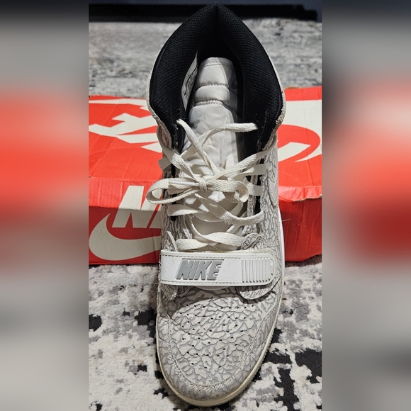 Nike Air Jordan Legacy 312 Flip AV3922 Elephant Print GENTLY USED - Picture 14 of 14